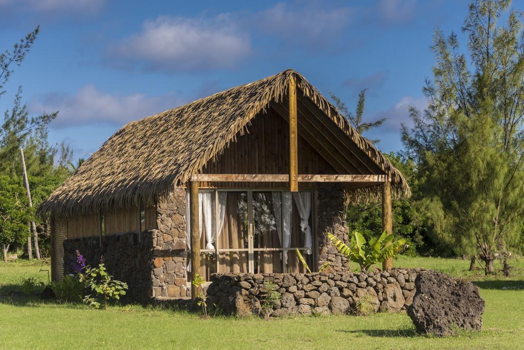 Pacific Bungalows Ханга-Роа Экстерьер фото